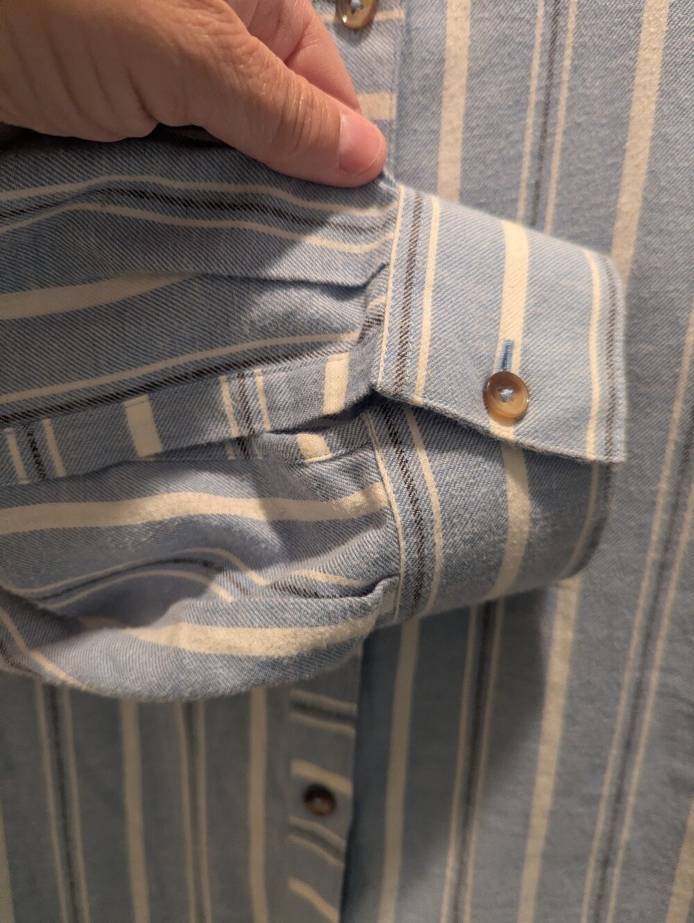 Foxcroft Blue Stripe With Horizontal Stripe On Low Back Cotton Shirt Sz 16W - Picture 5 of 13